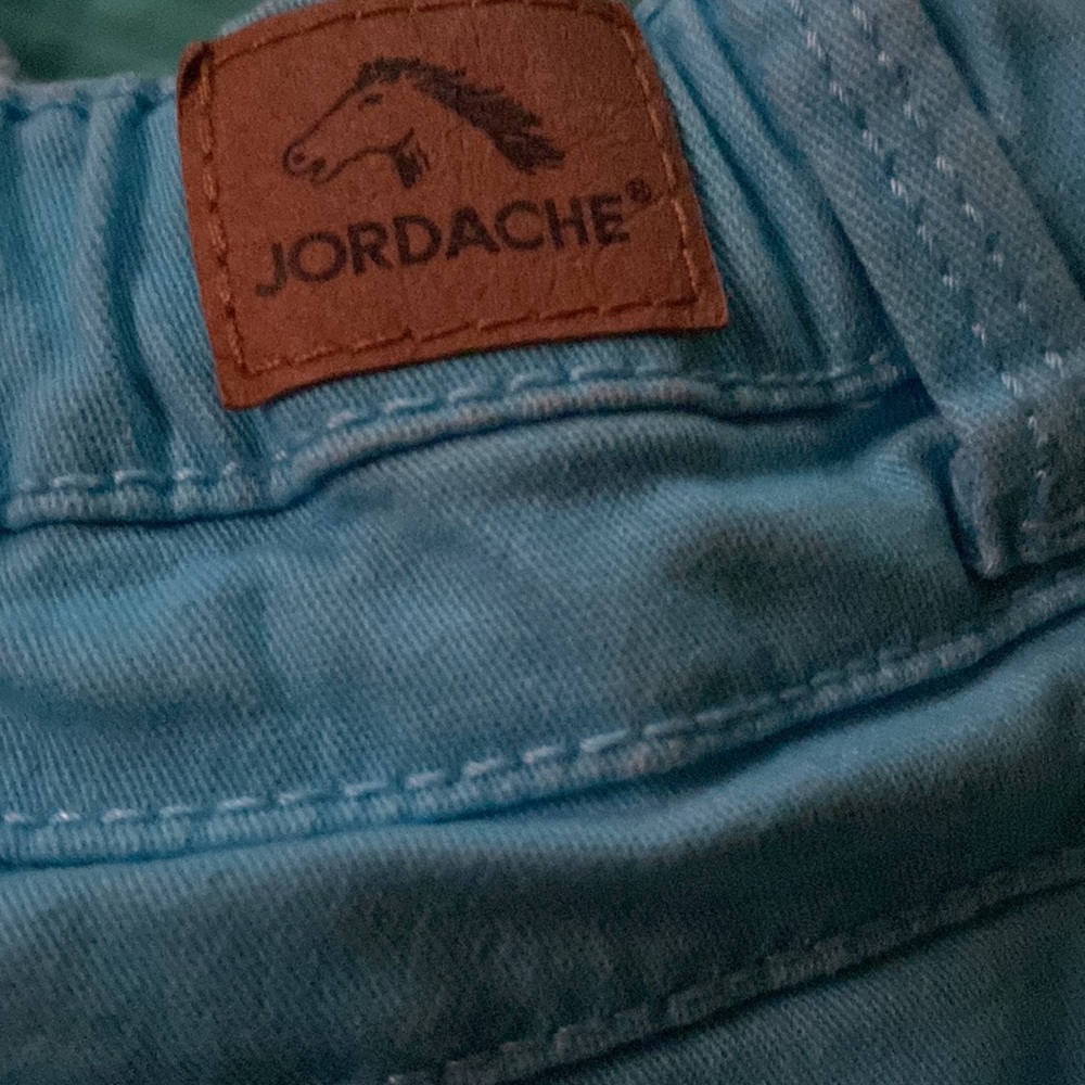 Jordache Short - Picture 7 of 7
